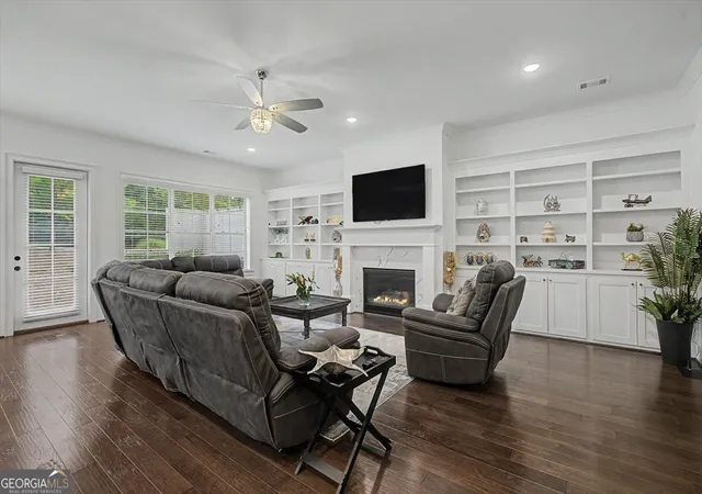 Photo 3 of Townhouse for sale at 605 Stone Fld Run NW, Marietta, GA 30060 | MLS# 10742357 | Listing updated on 2026-08-03