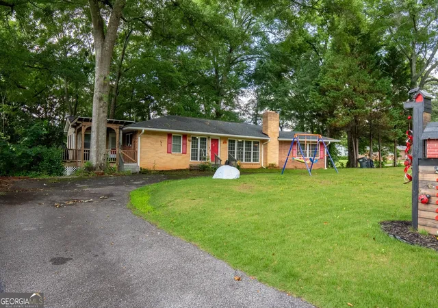 2nd image of 122 Springdale Dr, Thomaston, GA 30286 | MLS# 10777150