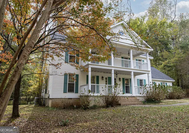 Photo 3 of Single family home for sale at 35 Palmer Pl, Sharpsburg, GA 30277 | MLS# 10725969 | Listing updated on 2026-07-22