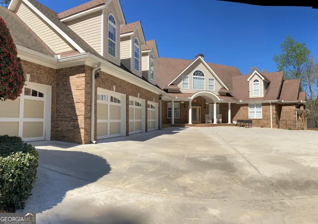 3rd image of 5039 Liberty Rd, Villa Rica, GA 30180 | MLS# 10720585