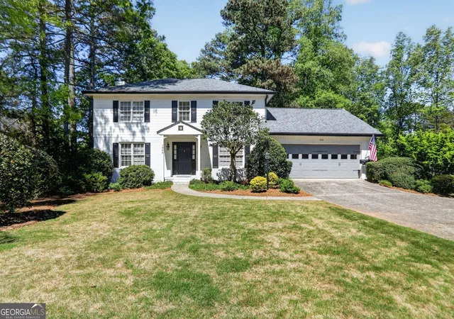 1st image of 1905 Holly Springs Rd, Marietta, GA 30062 | MLS# 10731162