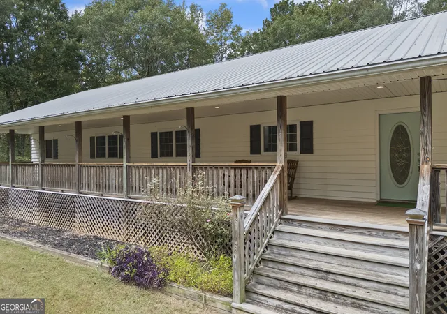 Photo 3 of Single family home for sale at 532 Davenport Rd, Braselton, GA 30517 | MLS# 10722762 | Listing updated on 2026-10-12