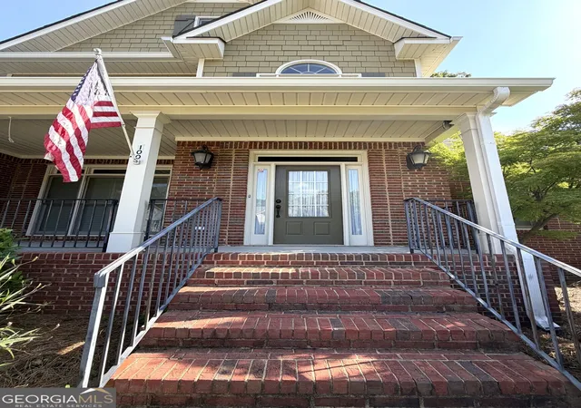 Photo 3 of Single family home for sale at 100 Kirk Dr, Dallas, GA 30132 | MLS# 10826878 | Listing updated on 2026-09-09
