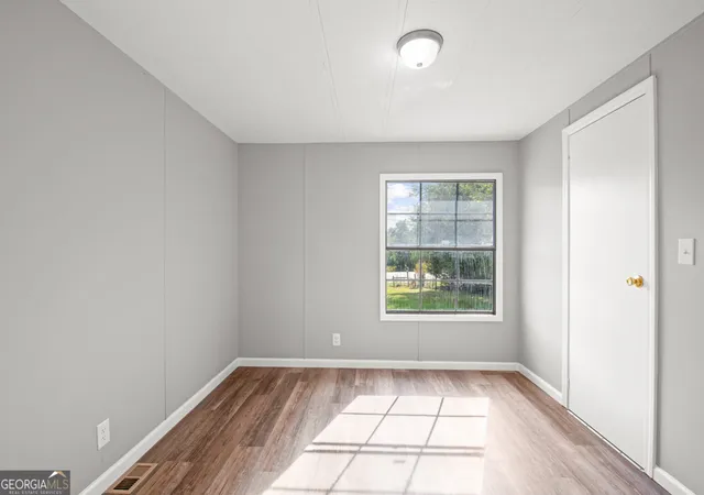 Photo 14 of Sale Pending at 710 Athens Rd, Lexington, GA 30648 | MLS# 10726913 | Listing updated on 2026-09-03