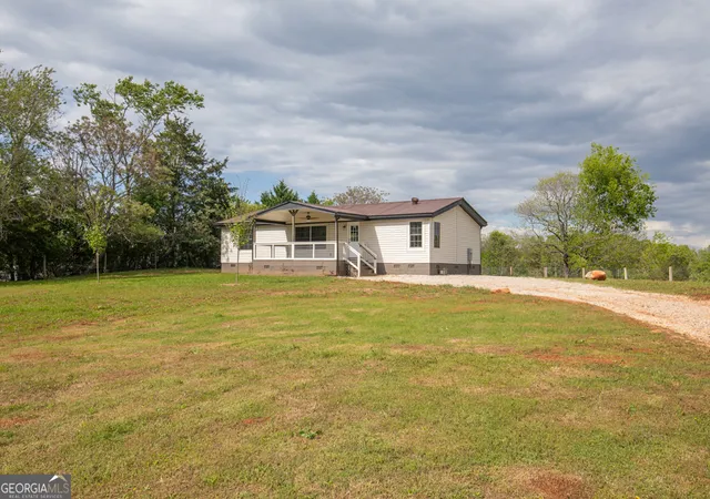 Photo 2 of Sale Pending at 710 Athens Rd, Lexington, GA 30648 | MLS# 10726913 | Listing updated on 2026-09-03