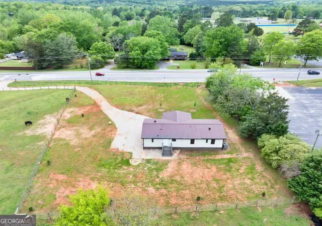 Photo 3 of Sale Pending at 710 Athens Rd, Lexington, GA 30648 | MLS# 10726913 | Listing updated on 2026-09-03