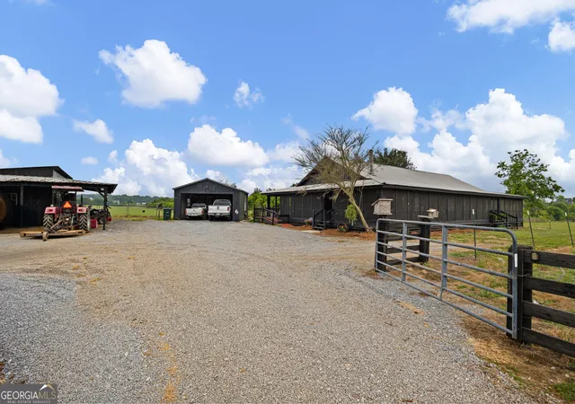 4th image of 215 Erwin Rd, Adairsville, GA 30103 | MLS# 10770785