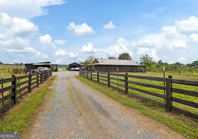 5th image of 215 Erwin Rd, Adairsville, GA 30103 | MLS# 10770785