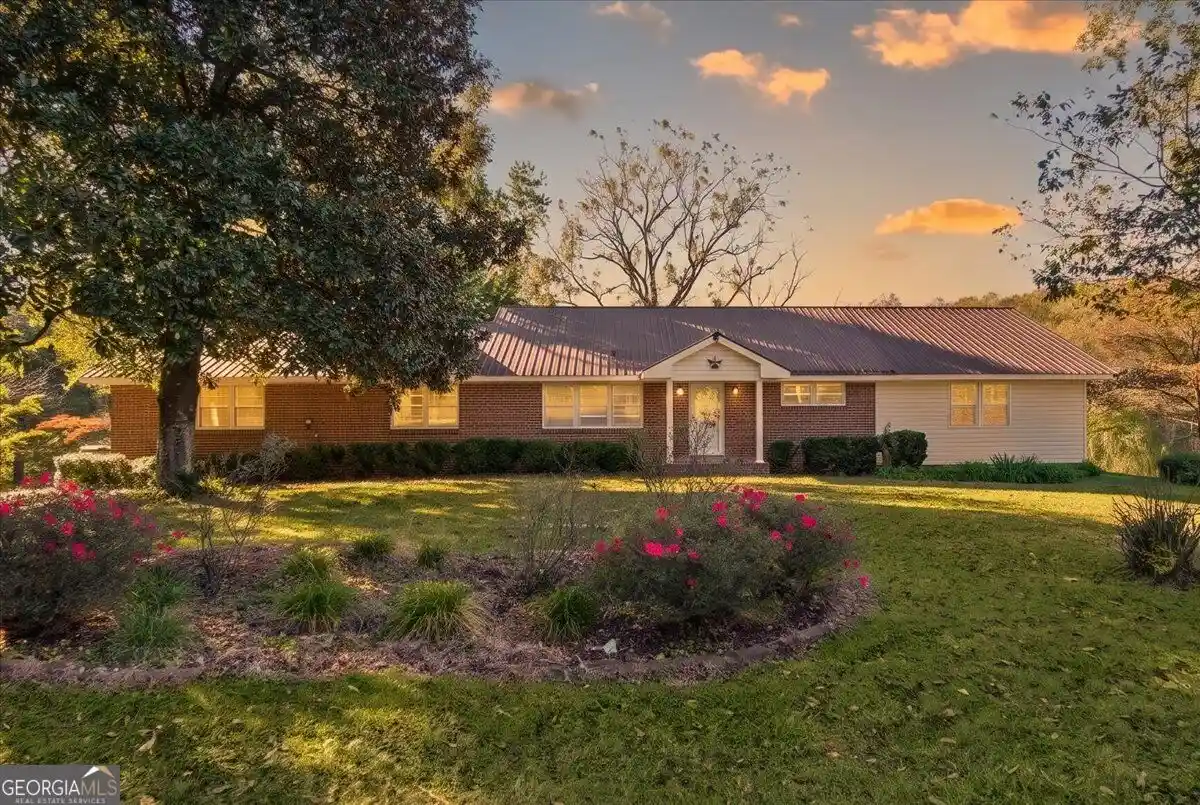 Listing Photo 1 - Condo for sale in 3411 Hwy 53 W located at 3411 Hwy 53 W, Jasper, GA 30143 - Unit 3411 Highway 53 W