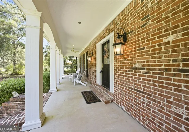 Photo 3 of Single family home for sale at 25 Jennings Ln, Macon, GA 31210 | MLS# 10829631 | Listing updated on 2026-09-03