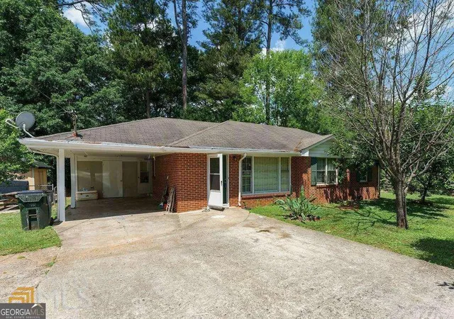 Photo 1 of Single family home for sale at 2888 Shallowford Rd Ne, Atlanta, GA 30341 | MLS# 10800531 | Listing updated on 2026-09-25