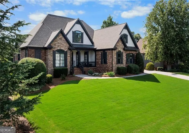Photo 3 of Single family home for sale at 4 Creekstone Ct Se, Cartersville, GA 30120 | MLS# 10793460 | Listing updated on 2026-07-09