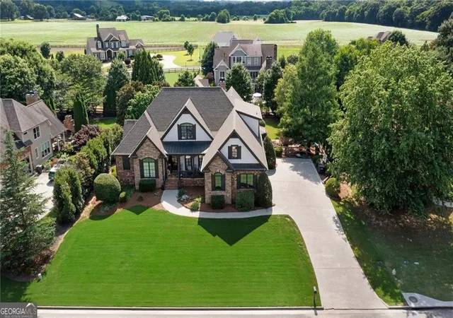Photo 4 of Single family home for sale at 4 Creekstone Ct SE, Cartersville, GA 30120 | MLS# 10793460 | Listing updated on 2026-07-09
