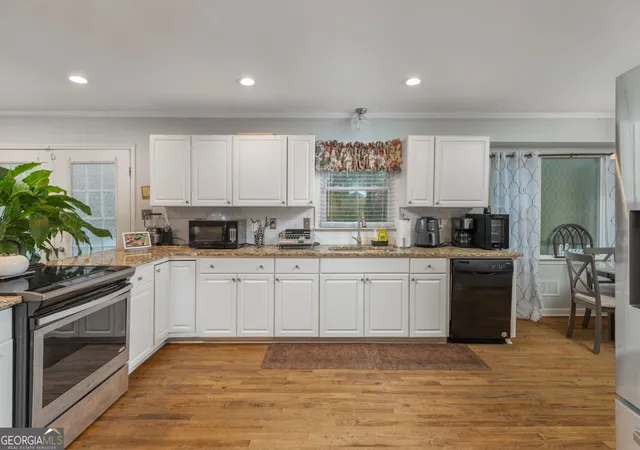 image of 1422 Forest Hill Rd, Macon, GA 31210 | MLS# 10812857