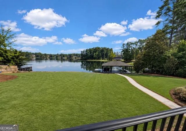 Photo 3 of Mansion for sale at 2880 Emerald Dr, Jonesboro, GA 30236 | MLS# 10819830 | Listing updated on 2026-08-19