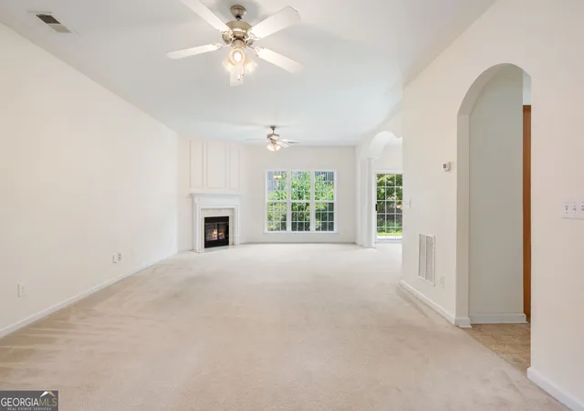 Photo 4 of Single family home for sale at 2660 Gatewater Ct, Cumming, GA 30040 | MLS# 10817779 | Listing updated on 2026-10-20
