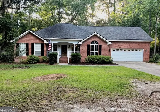 Homes for sale in Richmond Hill, GA | 27 Oak Side Ct, Richmond Hill, GA 31324 | MLS# 10733132
