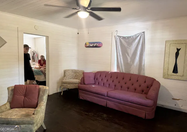 Photo 3 of Sale Pending at 204 Tolbert St Ne, Rome, GA 30161 | MLS# 10833733 | Listing updated on 2026-09-17