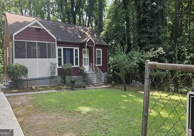 2nd image of 488 Sw Pomona Cir Sw, Atlanta, GA 30315 | MLS# 10826898