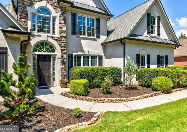 Photo 2 of Single family home for sale at 6255 Chestnut Hl Rd, Flowery Branch, GA 30542 | MLS# 10829046 | Listing updated on 2026-09-02