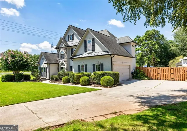 Photo 4 of Single family home for sale at 6255 Chestnut Hl Rd, Flowery Branch, GA 30542 | MLS# 10829046 | Listing updated on 2026-09-02