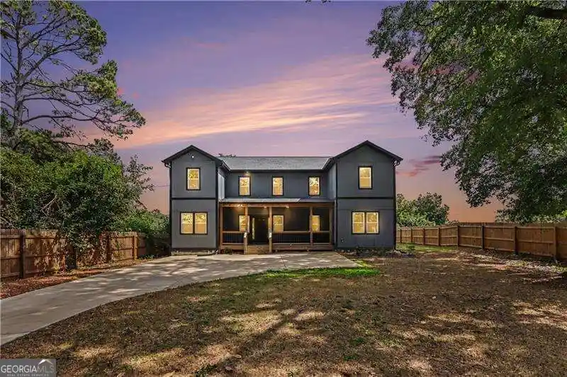 Photo 1 of Single family home for sale at 1400 Bouldercrest Rd Se, Atlanta, GA 30316 | MLS# 10867869 | Listing updated on 2026-10-20