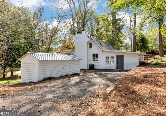 Homes for sale in Dawsonville, GA | 75 Lake Dr, Dawsonville, GA 30534 | MLS# 10803028