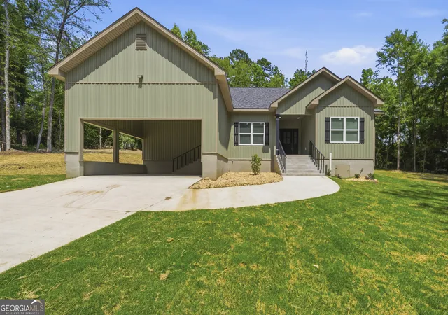 Photo 3 of Single family home for sale at 109 Green Lake Dr, Milledgeville, GA 31061 | MLS# 10795201 | Listing updated on 2026-08-15