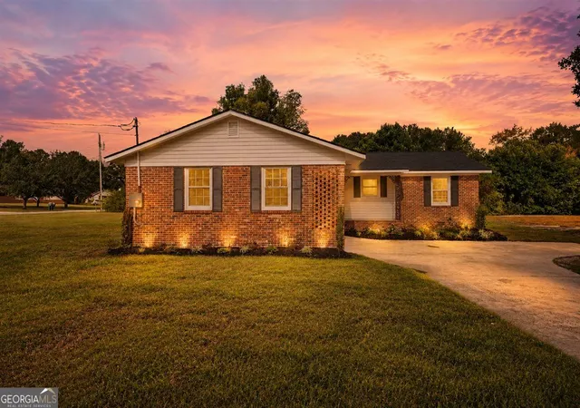 Photo 1 of Sale Pending at 5727 Wayne Dr, Lizella, GA 31052 | MLS# 10821837 | Listing updated on 2026-08-18