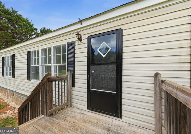 Homes for sale in Danielsville, GA | 328 Pine St, Danielsville, GA 30633 | MLS# 10793780