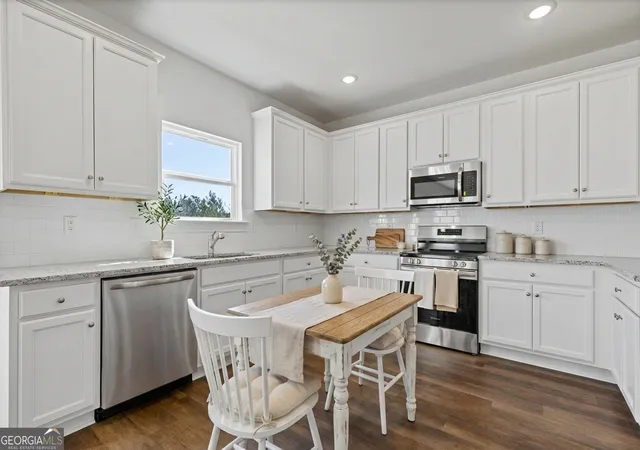 Photo 3 of Sale Pending at 688 Shoals Trl #58, Dallas, GA 30132 | MLS# 10676478 | Listing updated on 2026-04-02