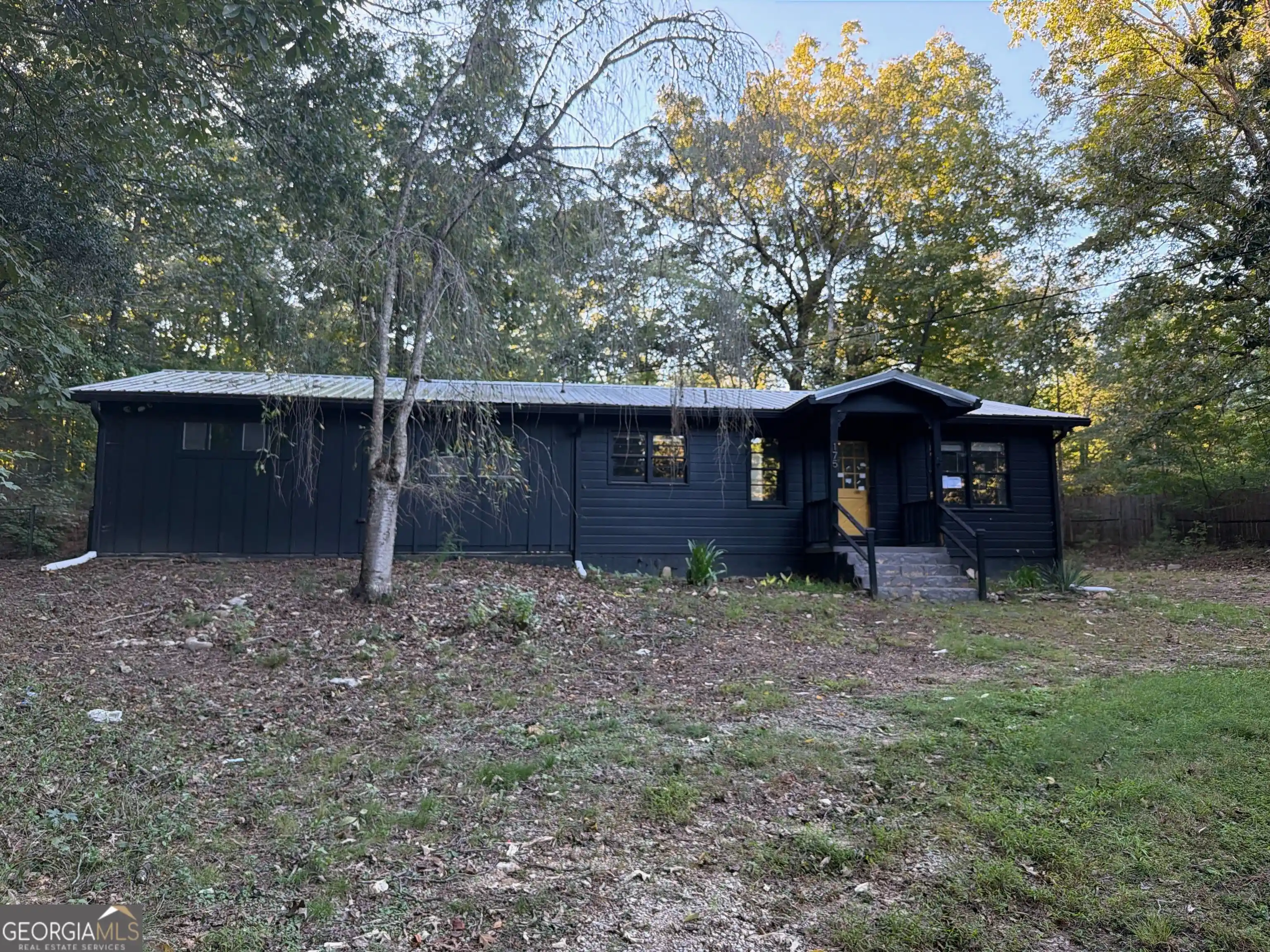 Photo 1 of Single family home for sale at 3175 Wallace Lake Rd, Douglasville, GA 30135 | MLS# 10855203 | Listing updated on 2026-10-13