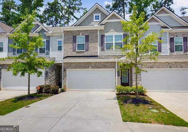 Photo 2 of Townhouse for sale at 2030 Ravencliff Rd, Austell, GA 30168 | MLS# 10800122 | Listing updated on 2026-07-29