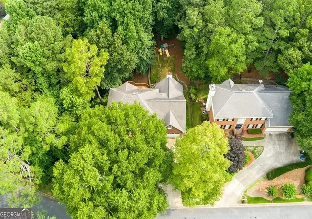Photo 2 of Single family home for sale at 10785 Tuxford Dr, Alpharetta, GA 30022 | MLS# 10815116 | Listing updated on 2026-09-14
