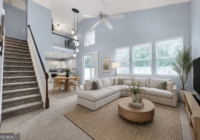 Photo 3 of Sale Pending at 1277 W Oaks Wy, Woodstock, GA 30188 | MLS# 10809349 | Listing updated on 2026-09-01