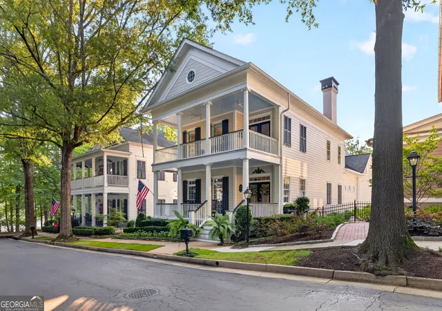 Photo 2 of Single family home for sale at 402 General Hardee Sq, Peachtree City, GA 30269 | MLS# 10815258 | Listing updated on 2026-09-23