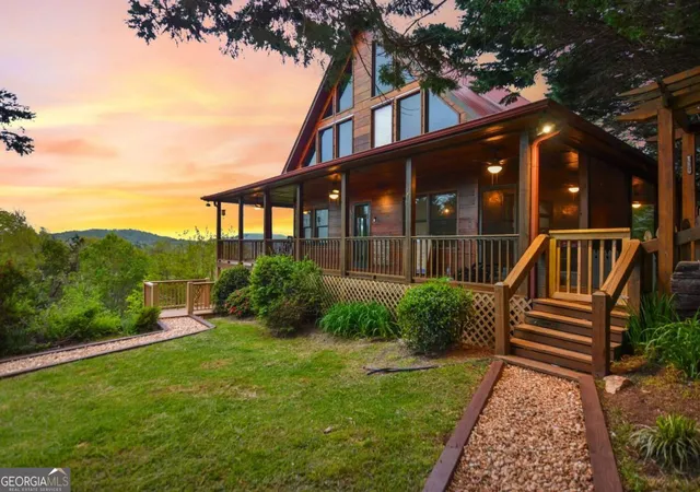 Photo 1 of Sale Pending at 48 Lookout Dr, Blue Ridge, GA 30513 | MLS# 10786327 | Listing updated on 2026-09-19