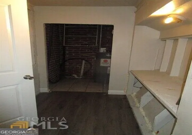 Photo 3 of Single family home for sale at 1035 Putnam St, Macon, GA 31206 | MLS# 10822340 | Listing updated on 2026-08-23