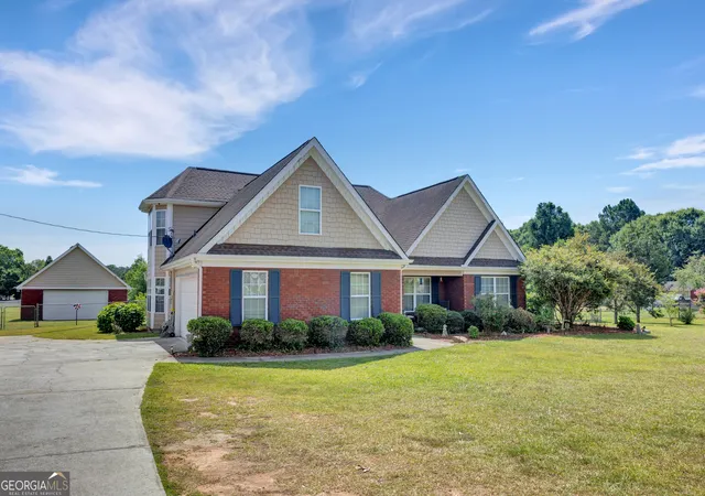2nd image of 413 Youth Jersey Rd, Covington, GA 30014 | MLS# 10806134