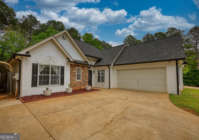 3rd image of 115 Huntington St, Covington, GA 30016 | MLS# 10725870