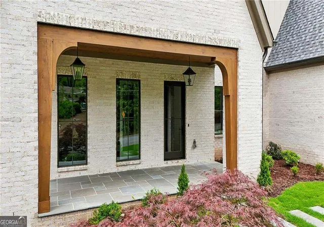Photo 1 of Single family home for sale at 680 Edgewater Trl, Atlanta, GA 30328 | MLS# 10776400 | Listing updated on 2026-09-06