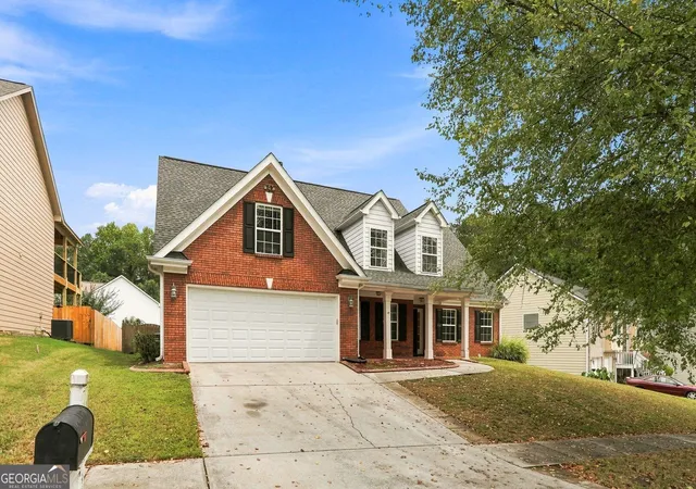 Photo 3 of Single family home for sale at 4120 Savannah Ridge Tr, Loganville, GA 30052 | MLS# 10835710 | Listing updated on 2026-09-14