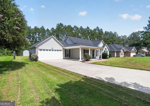 Photo 3 of Single family home for sale at 72 Cypress Trl, Lakeland, GA 31635 | MLS# 10830563 | Listing updated on 2026-09-19