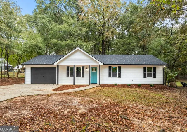 1st image of 25 Woodcrest Dr, Covington, GA 30016 | MLS# 10797690