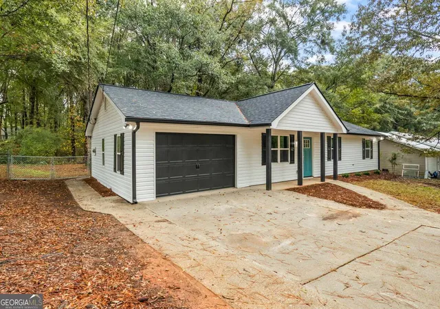 4th image of 25 Woodcrest Dr, Covington, GA 30016 | MLS# 10797690