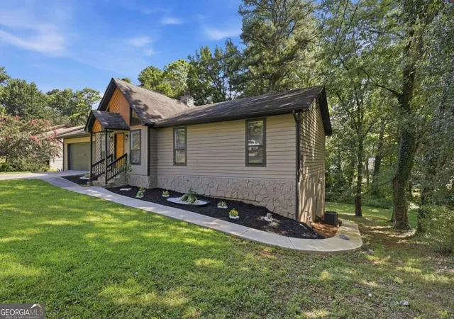 Photo 2 of Single family home for sale at 78 Regal Way Northwest Way, Lawrenceville, GA 30044 | MLS# 10830401 | Listing updated on 2026-09-18