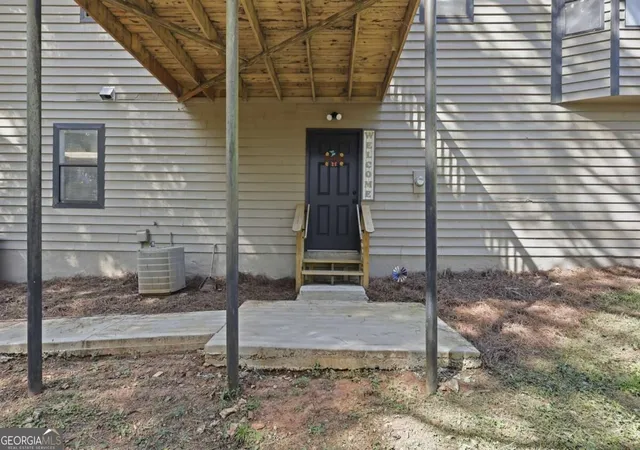 Photo 4 of Single family home for sale at 78 Regal Way Northwest Way, Lawrenceville, GA 30044 | MLS# 10830401 | Listing updated on 2026-09-18