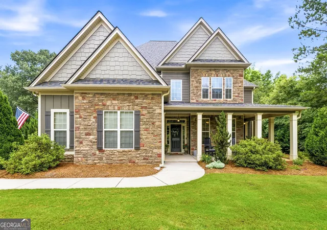 Homes for sale in Senoia, GA | 155 Cody Trl, Senoia, GA 30276 | MLS# 10781699