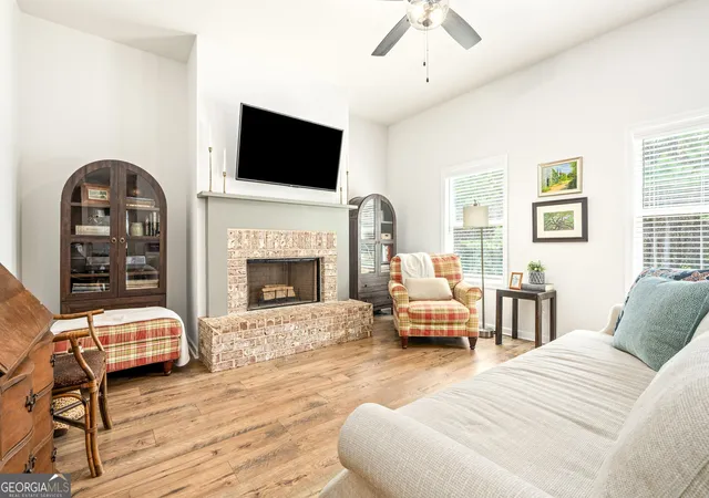 Photo 3 of Sale Pending at 1219 Thrash Rd, Lagrange, GA 30241 | MLS# 10835664 | Listing updated on 2026-09-02