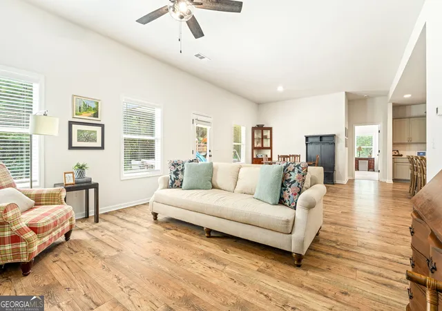 Photo 3 of Sale Pending at 1219 Thrash Rd, Lagrange, GA 30241 | MLS# 10835664 | Listing updated on 2026-09-02